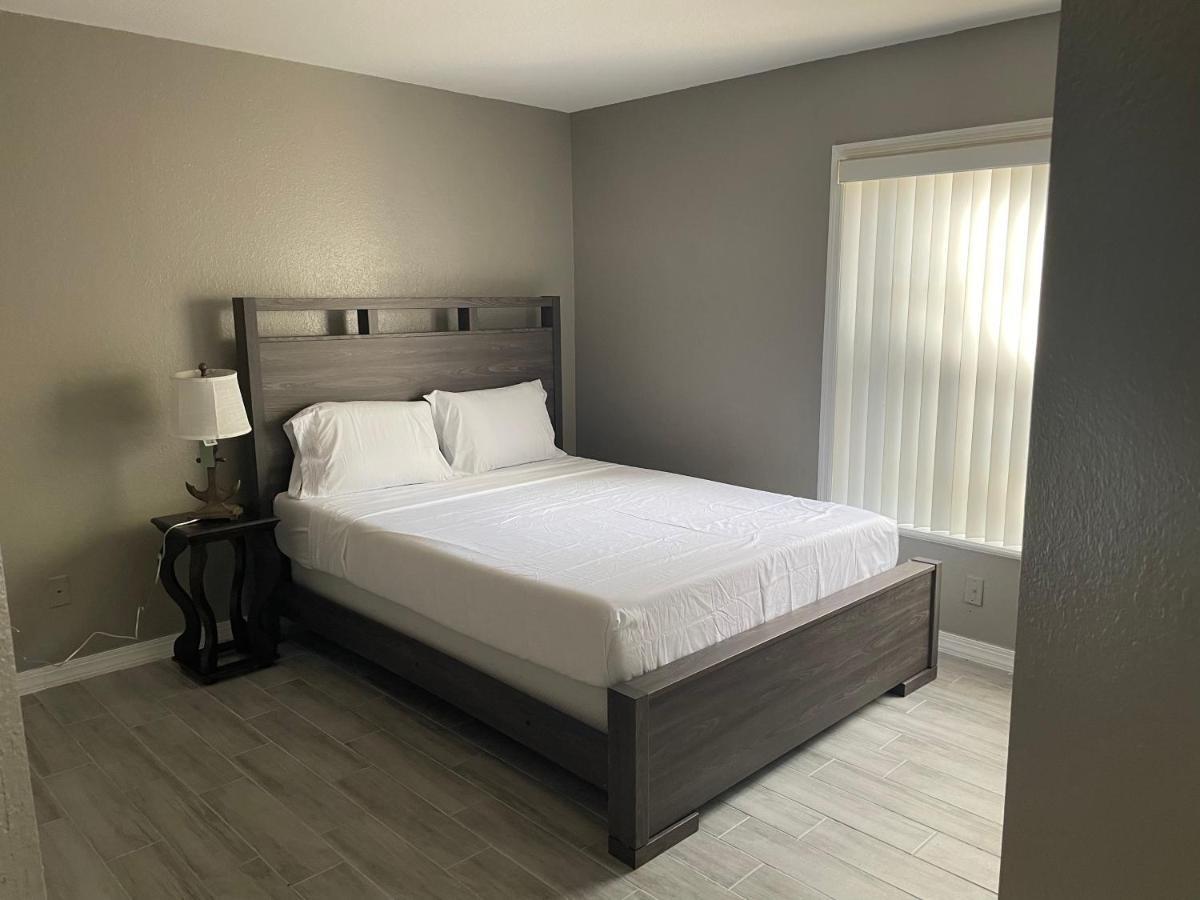 Sandlake Private Residences Guest house Orlando
